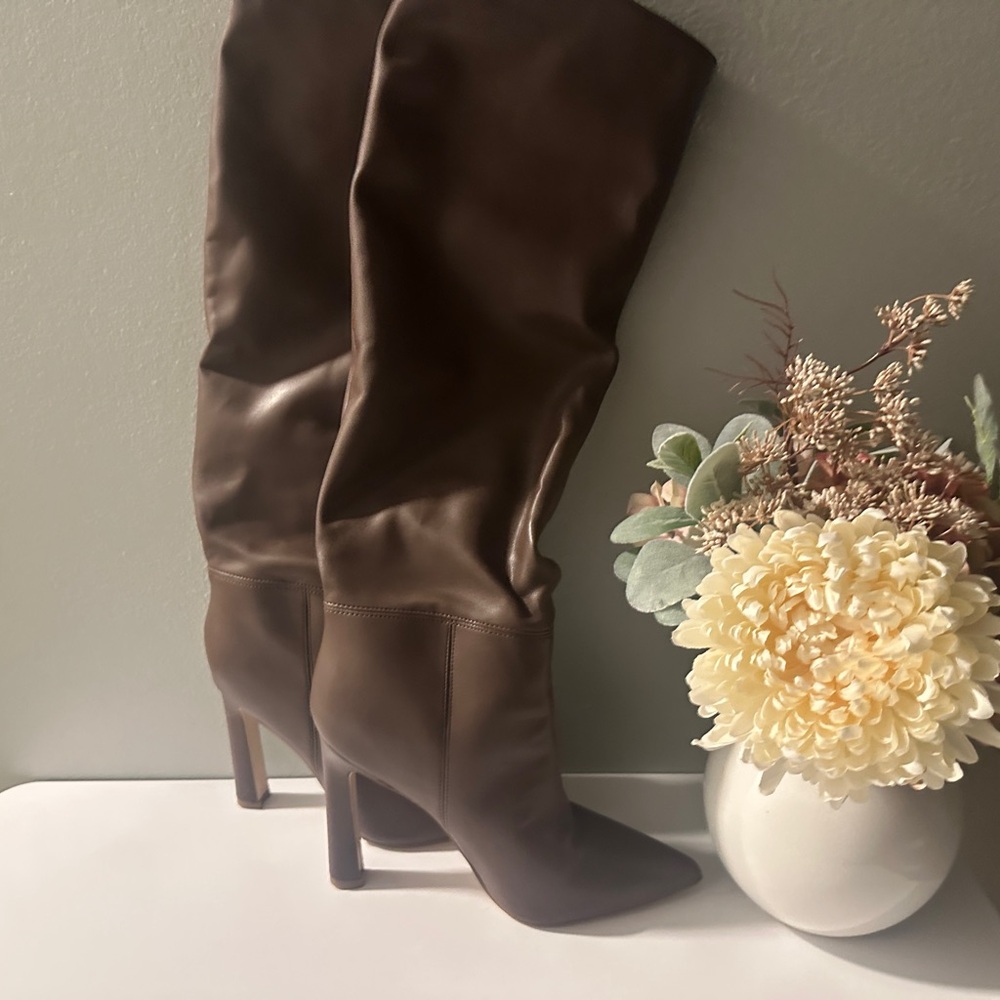 Elegant Brown Knee-High Women's Boots